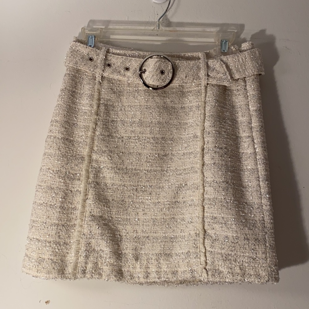 INC | Metallic thread Off- White Tweed Skirt